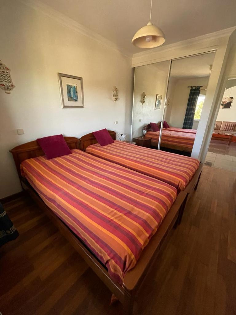 Vau Sea View, T2 Apartment, Close To Beach,Ideal For Families Portimão Kültér fotó