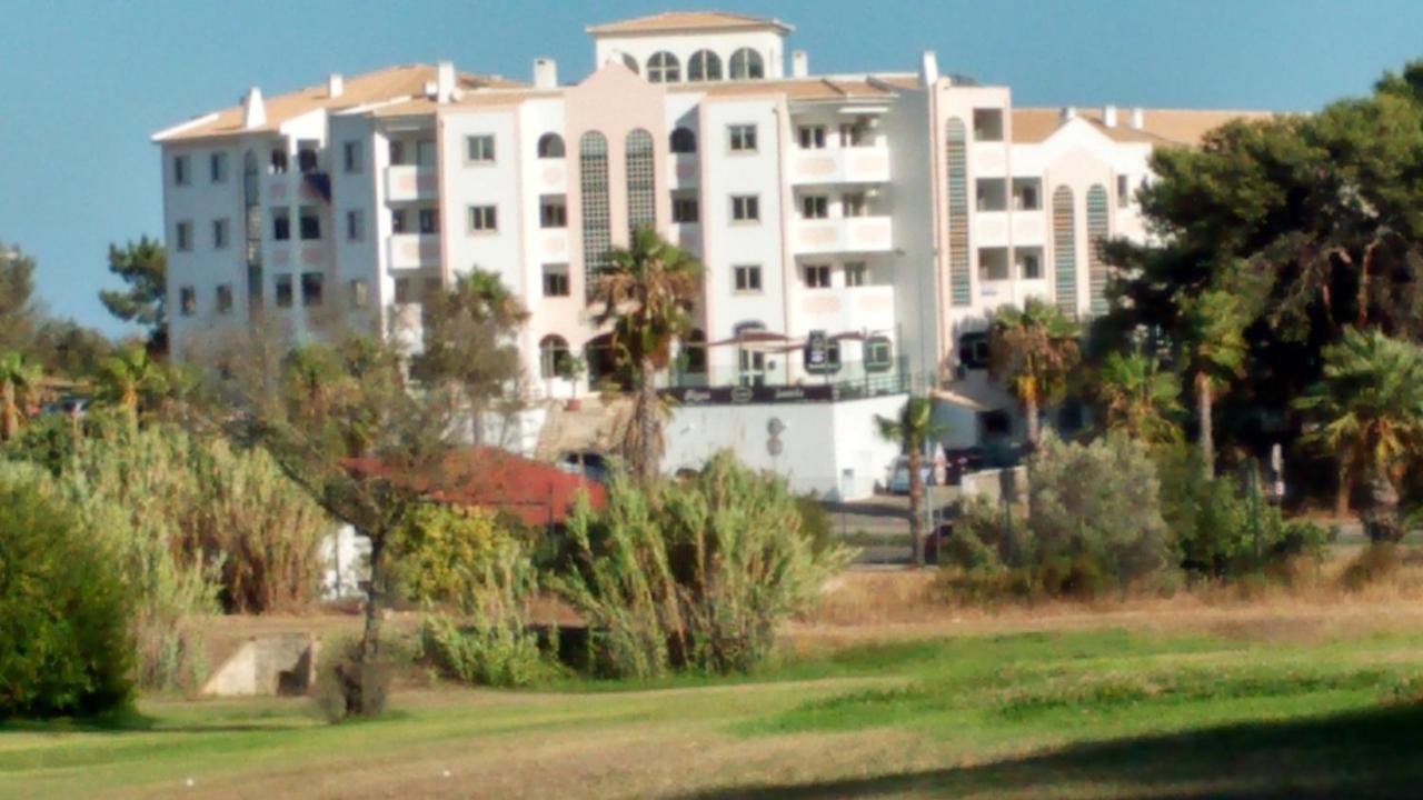 Vau Sea View, T2 Apartment, Close To Beach,Ideal For Families Portimão Kültér fotó